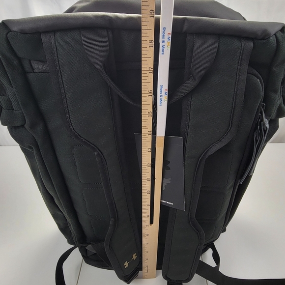 Under Armour UA Project Rock Duffle Backpack Bag Black Gold 1376459-002 New - Picture 13 of 16